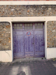 Photo n°18 de Debarre Raphael Couverture à Palaiseau (Magasin de materiaux de construction)