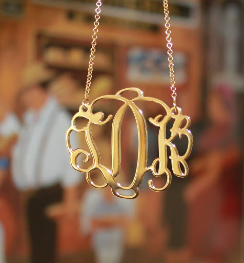 Be Monogrammed - Visual