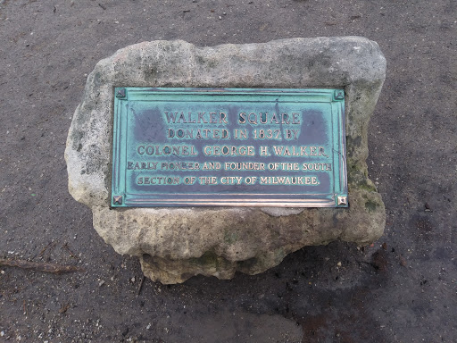 Walker Square - Visual