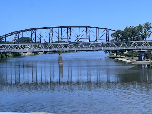 Waco Tours - Visual
