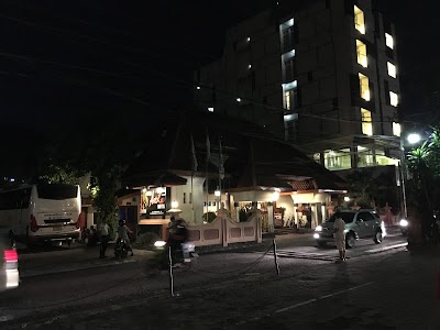 Photos of Puri Artha Hotel