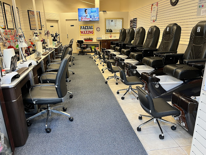 Cindys Nails interior view