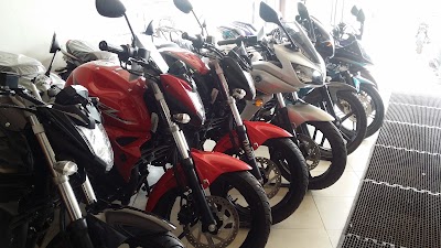 Photos of Yamaha Plaza.