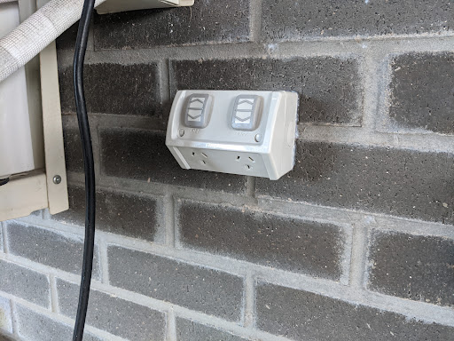 Hellens Electrical Services - Visual