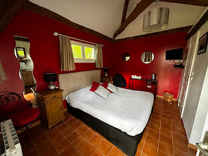 Photo n°25 de Hôtel Les Grands Chênes à Saint-Fargeau (Hôtel)