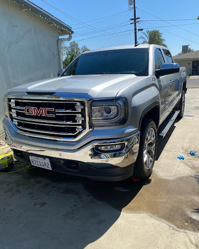 Pablo's Auto Detailing - Thumbnail
