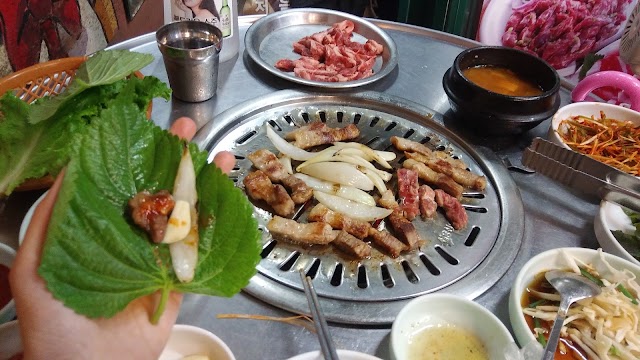 Hongik Sutbul Galbi