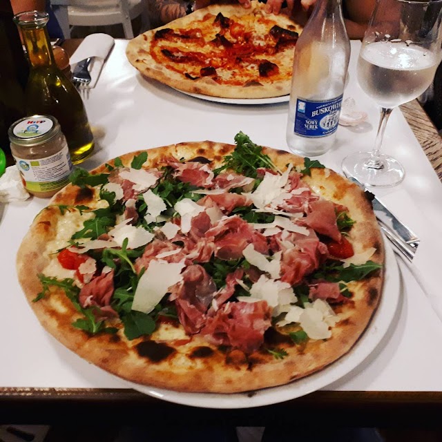 Ave Pizza