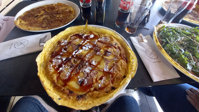 http://www.pannenkoekenhuysdemolen.nl/