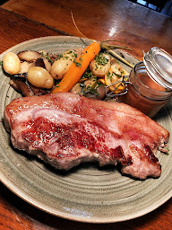 Photo n°30 de Restaurant Le St-Martin à Saint-Martin-en-Haut (Restaurant)