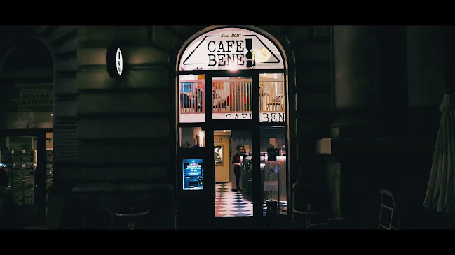 Nyitvatartás: Cafe Bene