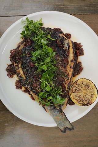 Etta Bucktown by null