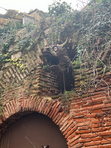 Le jardin de la sorcière et du dragon - Thumbnail