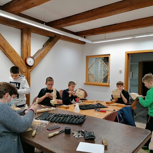 Schnitzschule Zschorlau