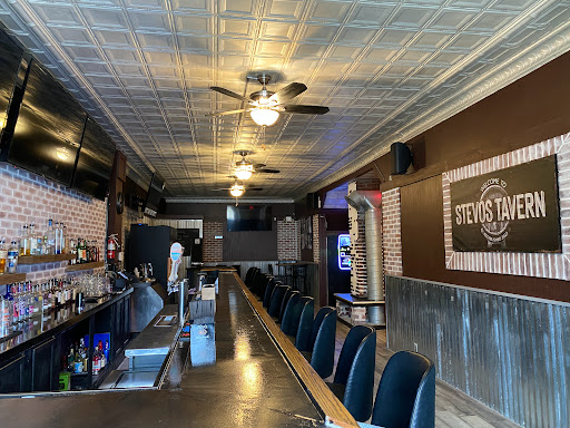 Stevos Tavern - Visual