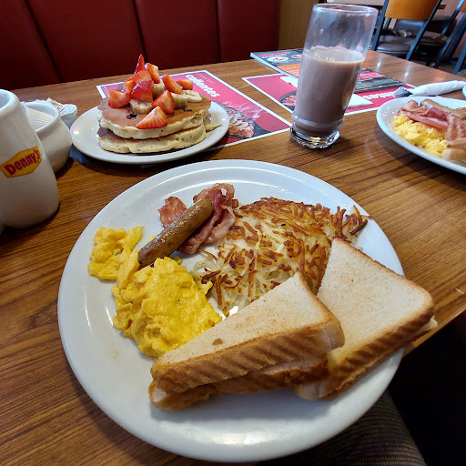 Denny's - America's Diner - Thumbnail