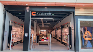 Photo n°16 de Courir à Roncq (Magasin de vêtements pour jeunes)