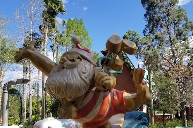 Visit Disney S Winter Summerland Miniature Golf Course On Your