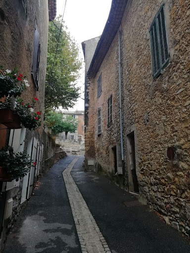 Église Sainte-Anastasie - Thumbnail