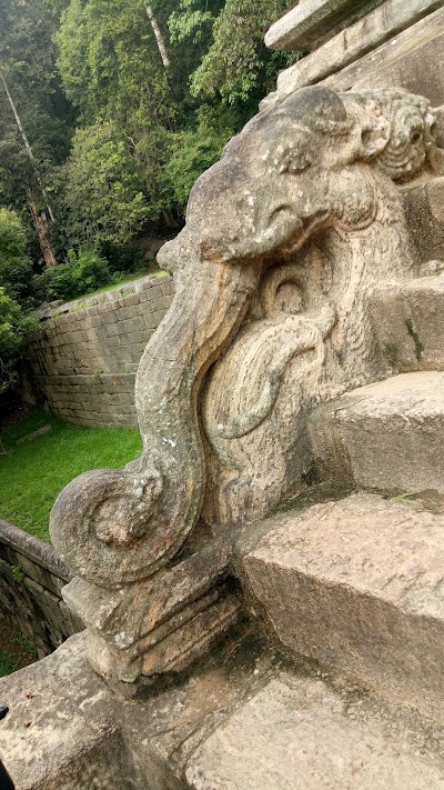 Photos of Paduwasnuwara Museum
