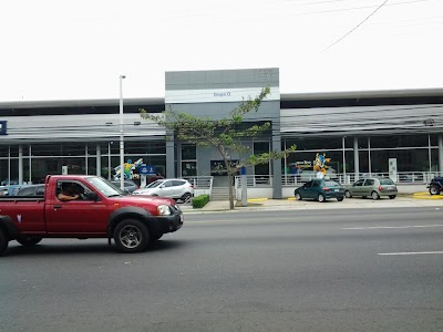 Photos of Hyundai Dealership