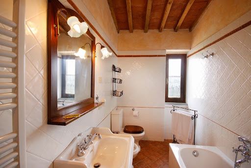 Fattoria Montalbano Gallery - Italy