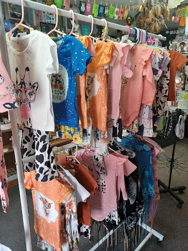 This & That Milbank gifts & crystals Gallery - United States
