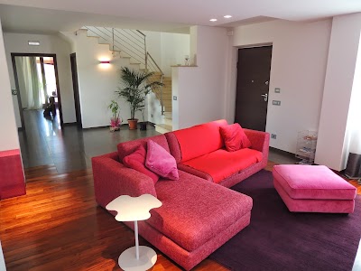 Photos of Ross House