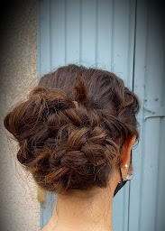 Photo n°7 de Au p'tit Salon à Beauvoisin (Salon de coiffure)