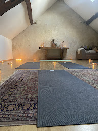 Photo n°3 de La Source by Kate à Saint-Mammès (Centre de yoga)