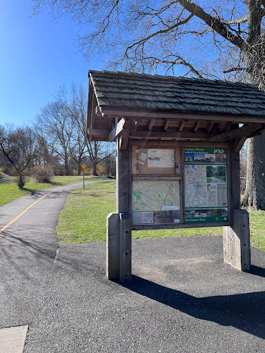 Bethpage Bikeway Parking - Thumbnail