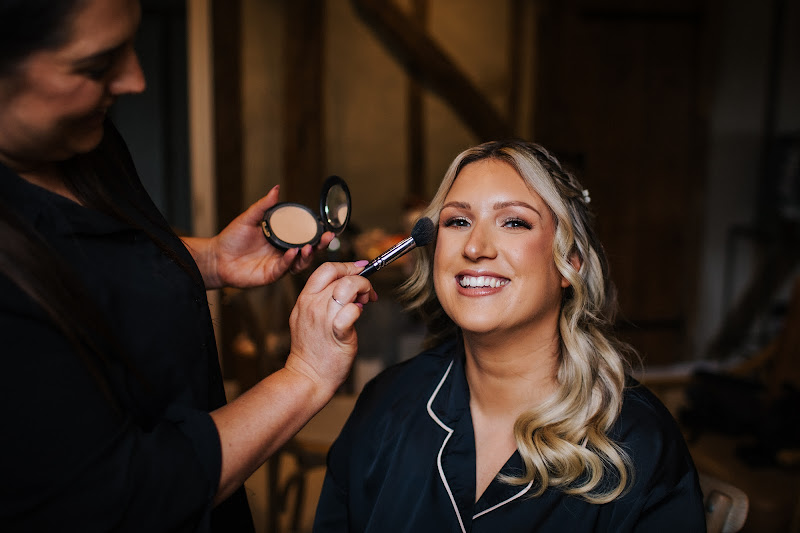 Rachel White Makeup photo 2