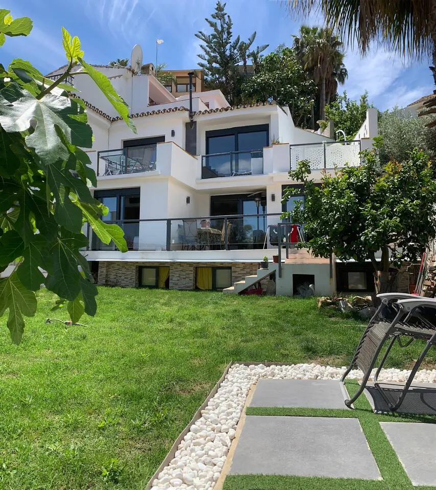 La Villa Escondida