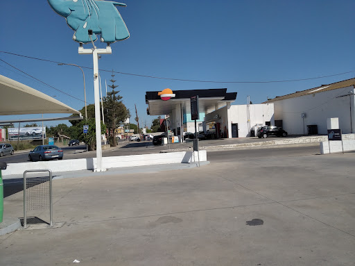 Shell gas station Portichuelos - Thumbnail