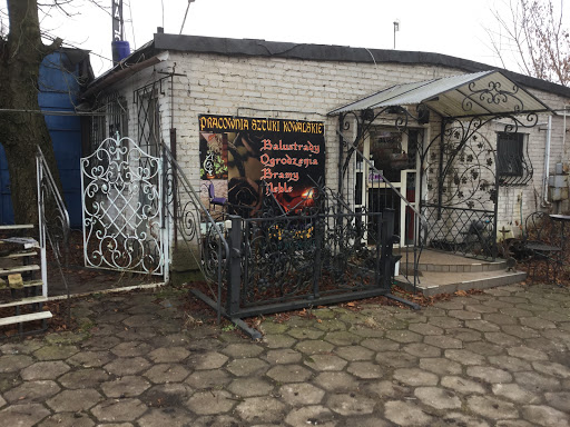 PIERROT Metal Studio Pracownia Sztuki Kowalskiej - Tomasz Brokman