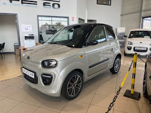 Photo n°10 de LIGIER STORE - COMPIEGNE AUTOMOBILES JAUX - VOITURES SANS PERMIS LIGIER à Jaux (Vendeur de voitures d'occasion)