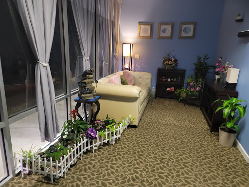 Green Touch Massage - Visual
