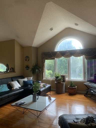 Ocean Breeze Real Estate - Guylene Cohen - Thumbnail