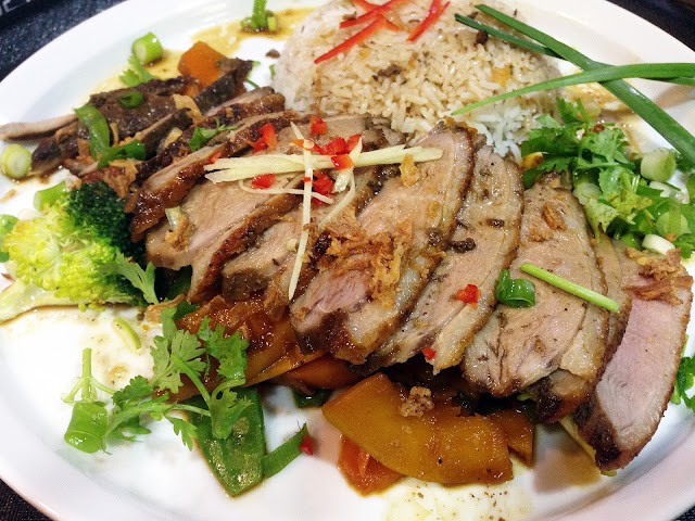 YONG YONG | concept store | coffee & wine | eat & shop