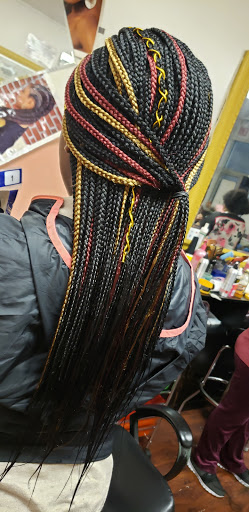Marseillais Hair Braiding - Thumbnail