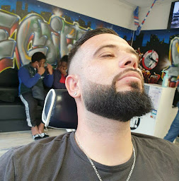 Photo n°16 de Le Coiffeur du quartier à Reims (Barbier)