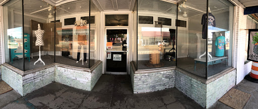 Tootie's - Visual