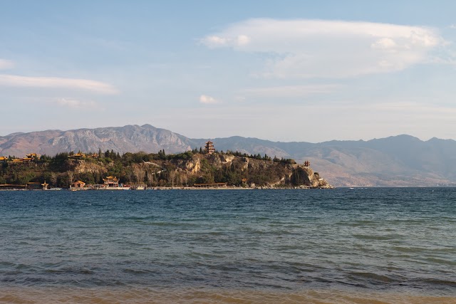 Fuxian Lake