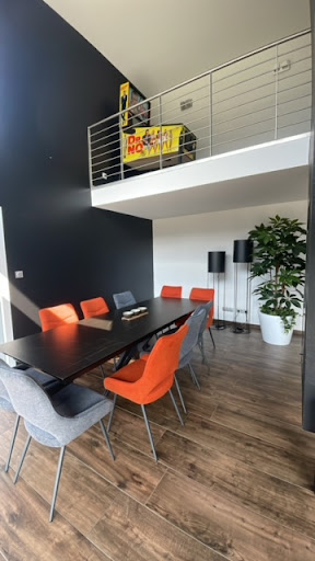 Photo de Villa Les 4 Saisons - piscine, spa et sauna dans un lieu prestigieux