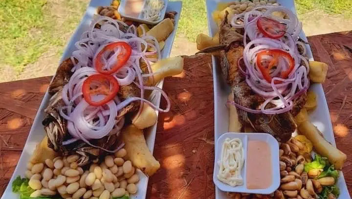 Salt & pepper Peruvian food cart 82 Ave by null