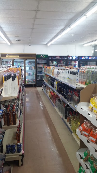 Sauk Trail Food and Liquors