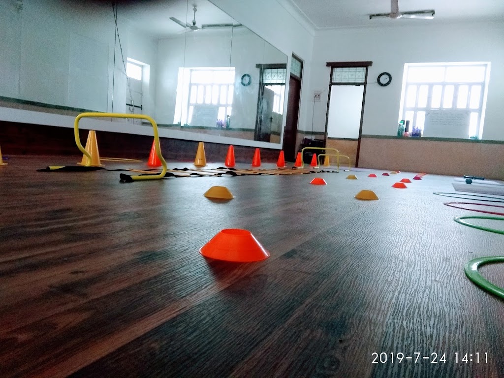 Aerobics Dance Fitness Club