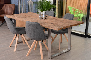 Photo n°1 de Meuble House à La Flèche (Magasin de meubles)