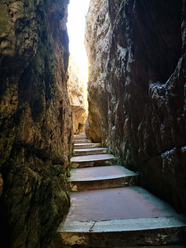 Sanctuary of Montagna Spaccata - Thumbnail