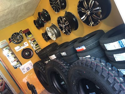 Photos of LLANTA XTREME